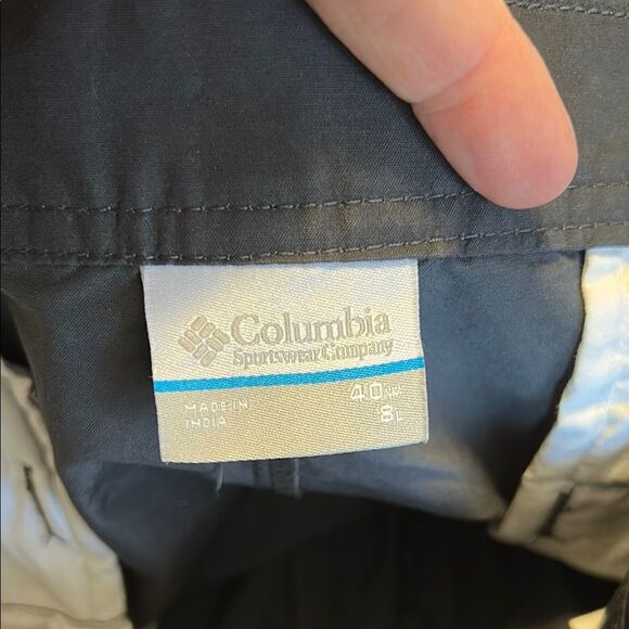 COLUMBIA Dark Gray Men's Shorts Waist 40 8" Inseam Athleisure Outdoor Hiking - Picture 5 of 6